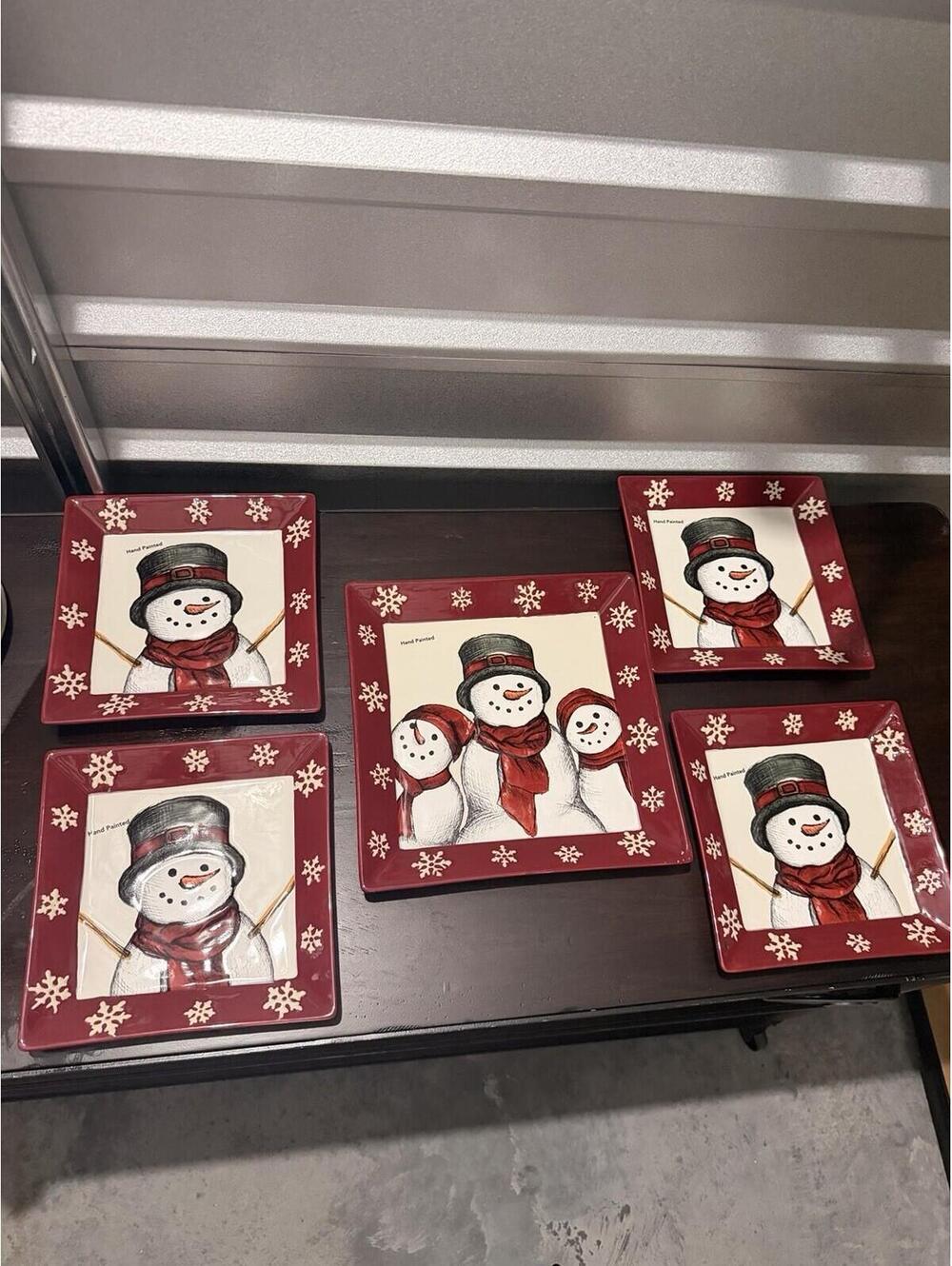 New 5 St. Nicholas Square Yuletide Snowman Dinner Plates, Square, Hand Painted *